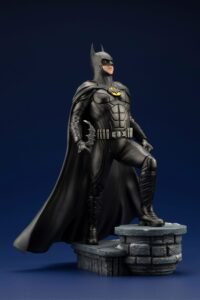 Figura de Batman en The Flash Movie de DC Comics línea ARTFX por Kotobukiya - Imagen 17