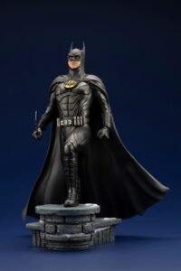 Figura de Batman en The Flash Movie de DC Comics línea ARTFX por Kotobukiya - Imagen 11