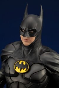 Figura de Batman en The Flash Movie de DC Comics línea ARTFX por Kotobukiya - Imagen 13