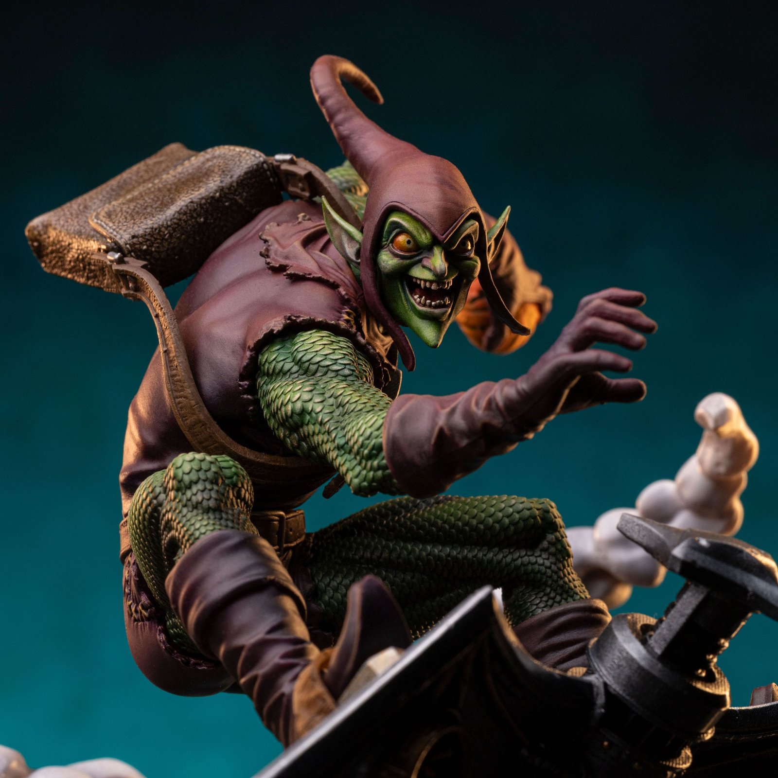 Figura BDS Art Scale de Green Goblin en Marvel por Iron Studios - Imagen 6
