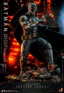 Figura articulada de Batman (Versión Traje Táctico) en La Liga de la Justicia de Zack Snyder por Hot Toys - Imagen 9
