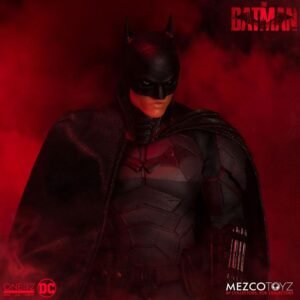 Figura articulada de Batman en The Batman por Mezco Toys - Imagen 5