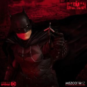 Figura articulada de Batman en The Batman por Mezco Toys - Imagen 7