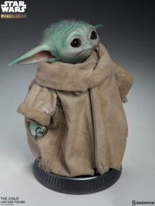 Figura tamaño real de Grogu en The Mandalorian por Sideshow Collectibles - Imagen 7