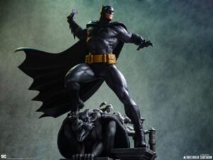 Figura de Batman (Black and Gray Edition) en DC Comics por Tweeterhead - Imagen 9