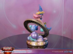 Estatua de Dark Magician Girl Standard Pastel Edition en Yu-Gi-Oh! por First 4 Figures - Imagen 6