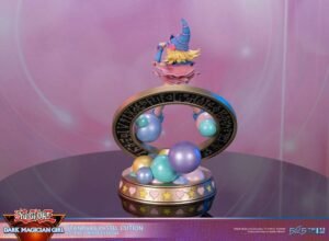 Estatua de Dark Magician Girl Standard Pastel Edition en Yu-Gi-Oh! por First 4 Figures - Imagen 7