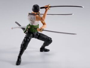 Figura S.H. Figuarts de Roronoa Zoro Romance Dawn Ver. en One Piece por Bandai Tamashii Nations - Imagen 6