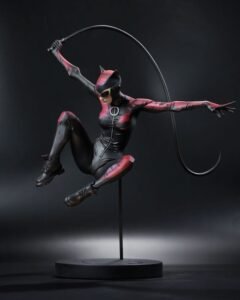 Estatua de Catwoman by Jock en DC Designer Series por Mcfarlane Toys - Imagen 2