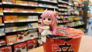 Estatua PVC Cup Noodle Holder de Dorothy en Goddess of Victory: Nikke por ClawsUp - Imagen 5