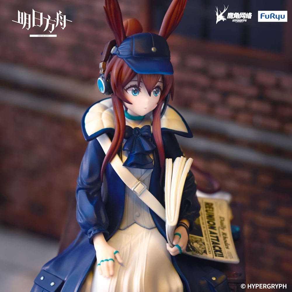 Estatua PVC Noodle Stopper Newsgirl Ver. de Amiya en Arknights por Furyu - Imagen 3