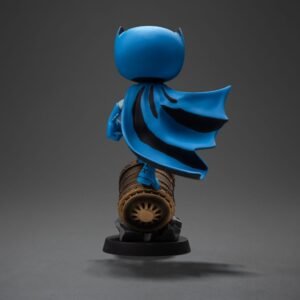 Minifigura Mini Co. de Batman sobre la Batseñal (versión azul) en DC Comics por Iron Studios - Imagen 5