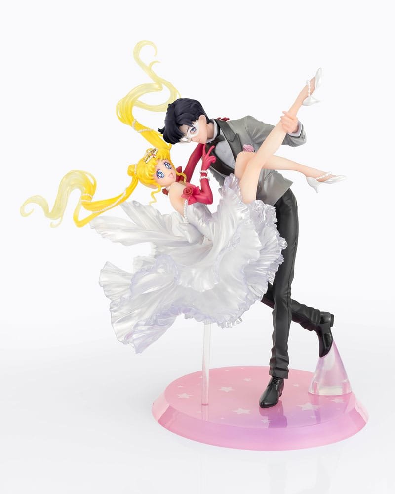 Estatua FiguartsZERO Chouette Moonlight Glow Edition de Usagi y Tuxedo Mask en Sailor Moon por Bandai Tamashii Nations