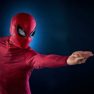 Máscara Electrónica Expresiva de Spider-Man en Spider-Man Homecoming por Hasbro - Imagen 5