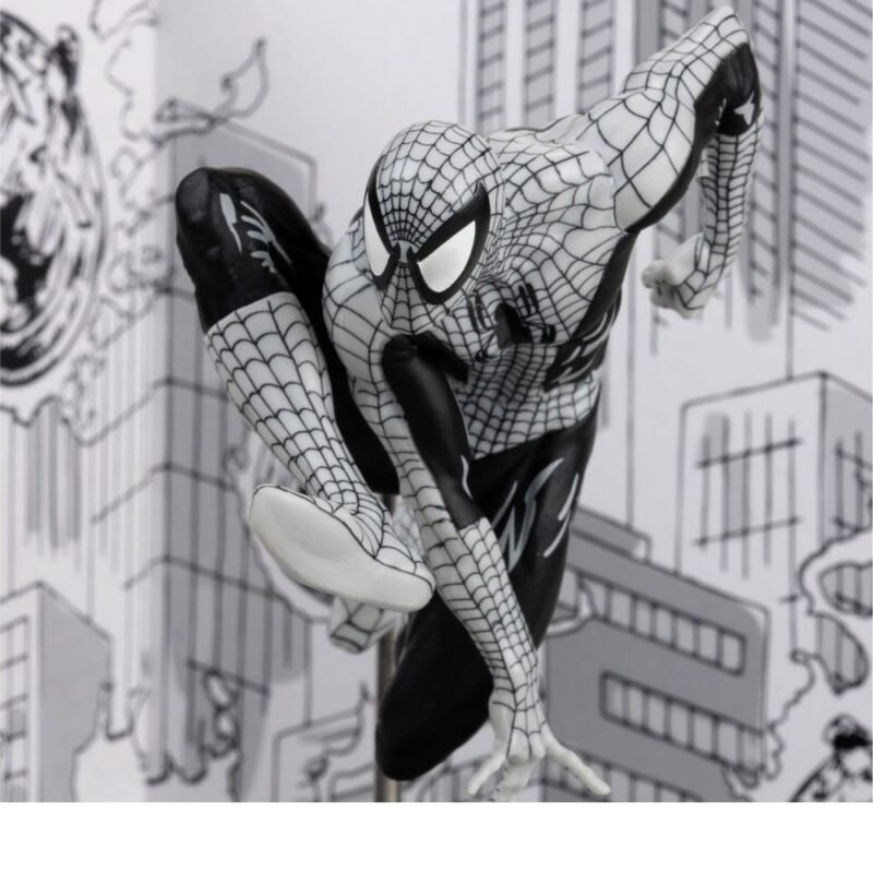Estatua PVC 1/10 de Spider-Man Spider-Man #6 Line Art Gold Label en Marvel Comics por McFarlane Toys