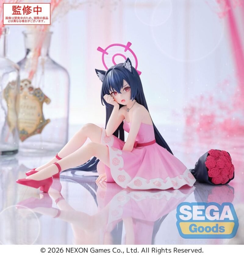 Estatua de Serika en Blue Archive por Sega
