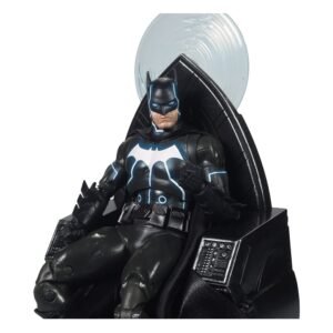 Figura McFarlane Collector Edition #47 de Batman con Mobius Chair en Darkseid War por McFarlane Toys - Imagen 3