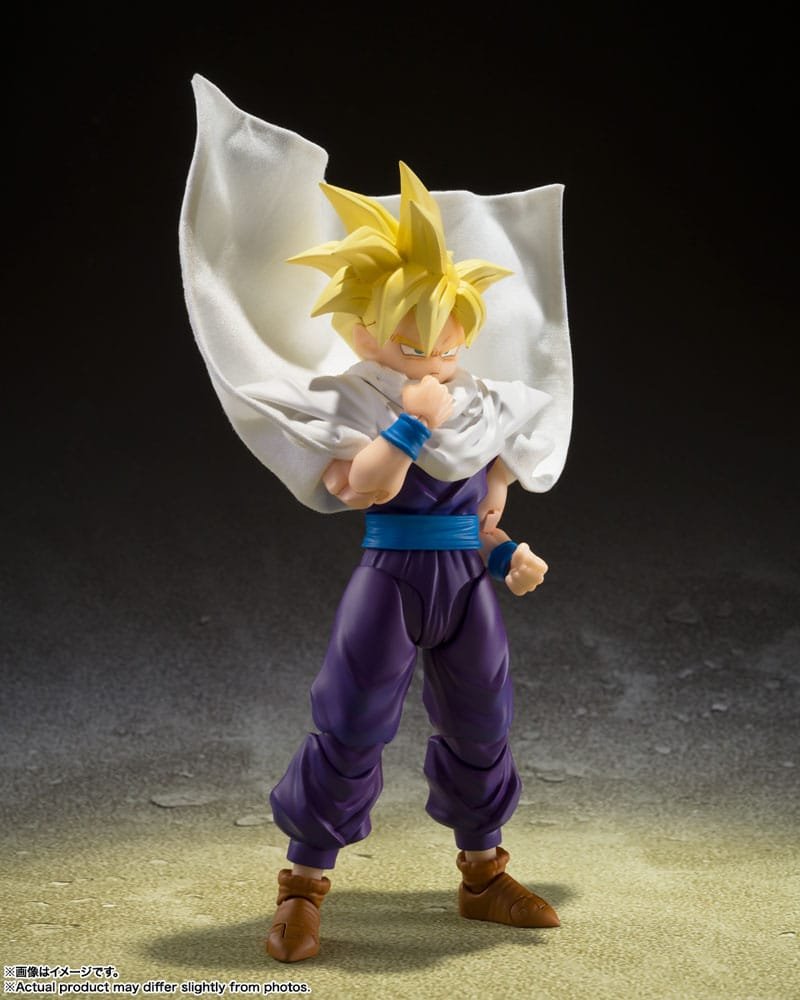 Figura S.H. Figuarts Super Saiyan de Son Gohan (The Warrior Who Surpassed Goku) en Dragon Ball Z por Bandai Tamashii Nations - Imagen 3