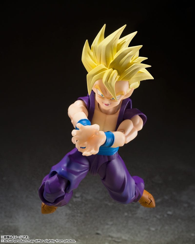 Figura S.H. Figuarts Super Saiyan de Son Gohan (The Warrior Who Surpassed Goku) en Dragon Ball Z por Bandai Tamashii Nations - Imagen 5