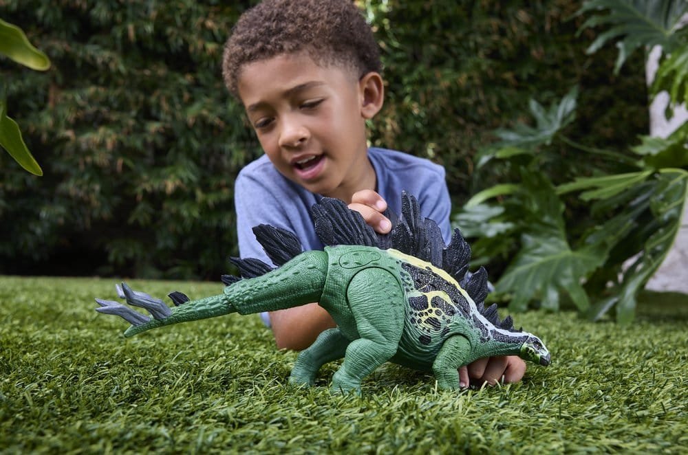 Figura Gigantic Thrashers de Stegosaurus en Jurassic World: Chaos Theory por Mattel - Imagen 4