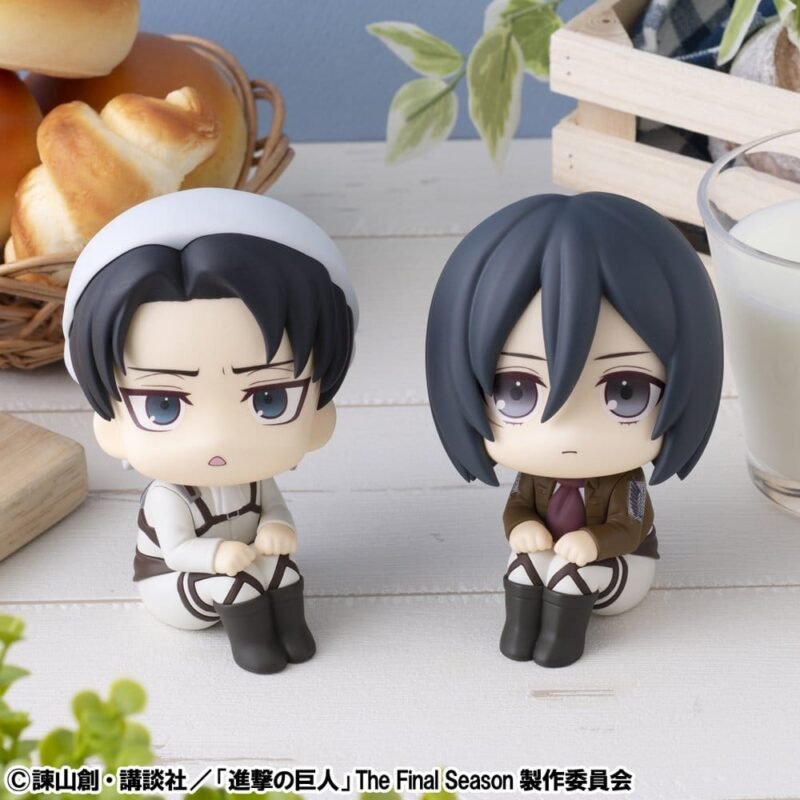 Pack de estatuas Look Up de Levi (Cleaning up Ver.) & Mikasa Ackerman en Ataque a los Titanes por MegaHouse