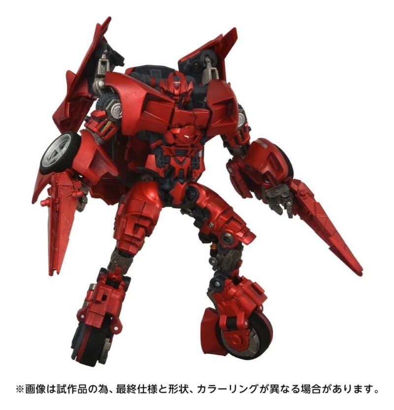 Figura Masterpiece Movie Next de Sideswipe G1 Red (MPMN-02) en Transformers: La venganza de los caídos por Hasbro