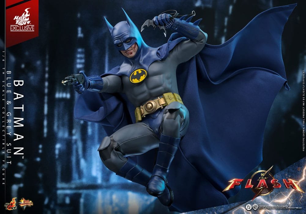 Figura Movie Masterpiece 1/6 de Batman (Blue & Grey Suit - Edición Limitada) en The Flash por Hot Toys - Imagen 6