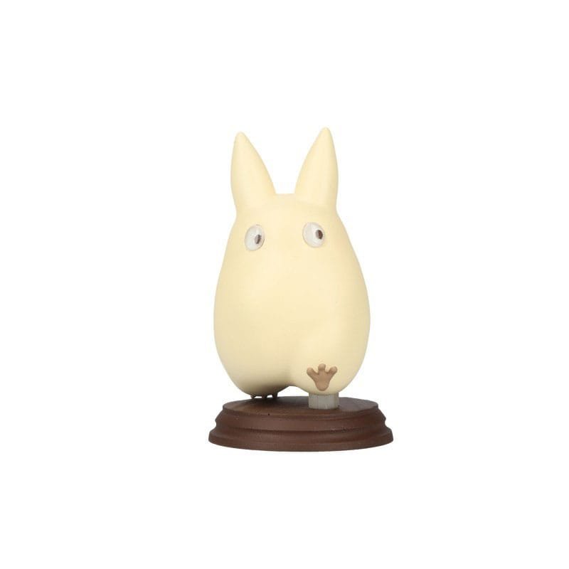 Estatua walking de Small Totoro en Mi vecino Totoro por Semic