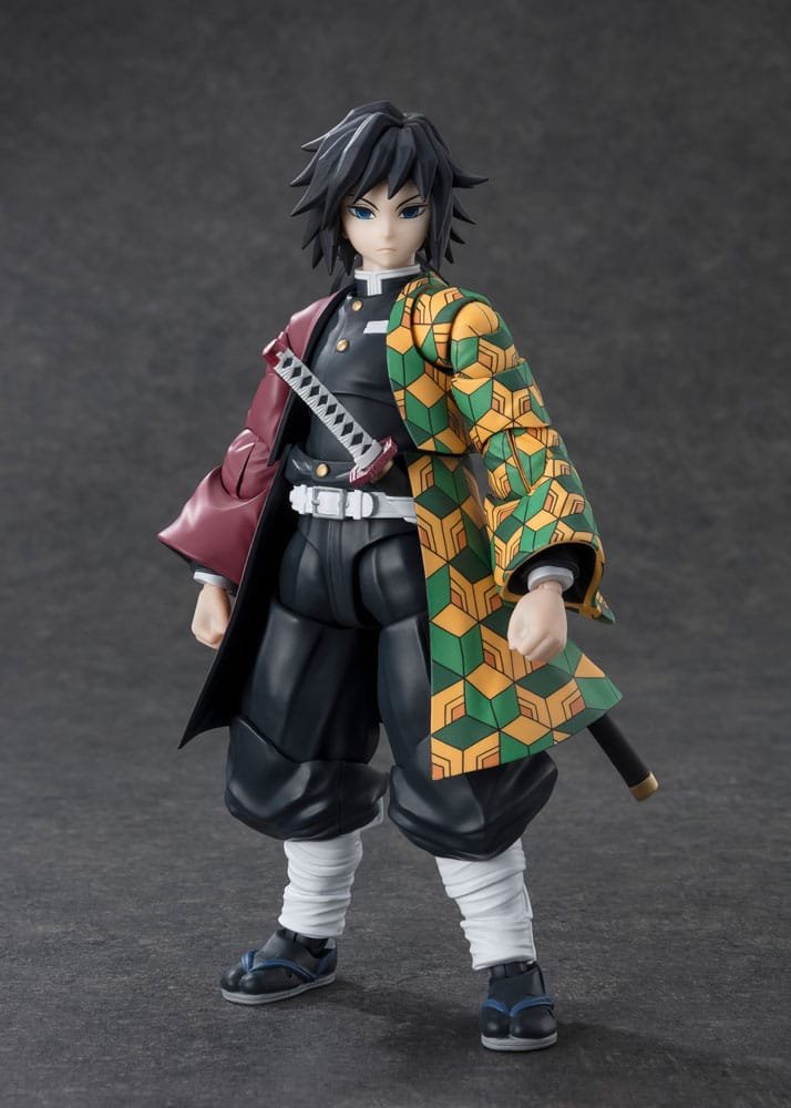 Figura S.H.Figuarts de Giyu Tomioka en Kimetsu no Yaiba por Bandai Tamashii Nations