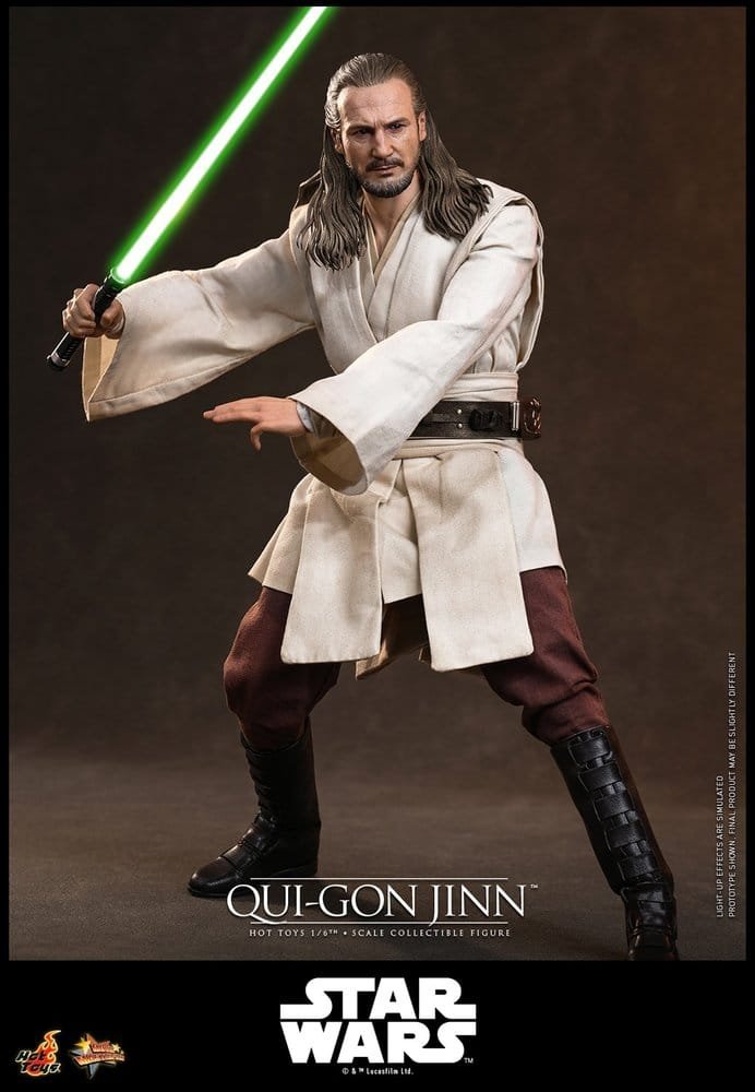 Figura Movie Masterpiece Collector Edition de Qui-Gon Jinn en Star Wars por Hot Toys - Imagen 3